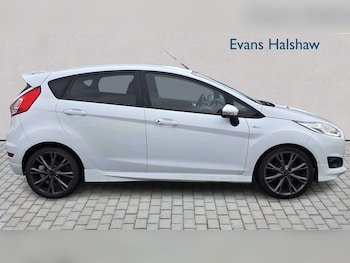 Used Ford Fiesta 2016 for sale - 79326482: Photo