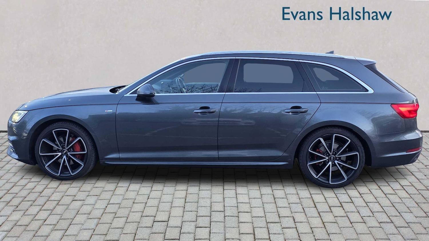 Used Audi A4 2017 for sale - 77361533: Photo 5