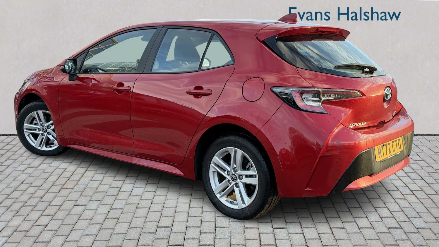 Used Toyota Corolla 2022 for sale - 77282061: Photo 2