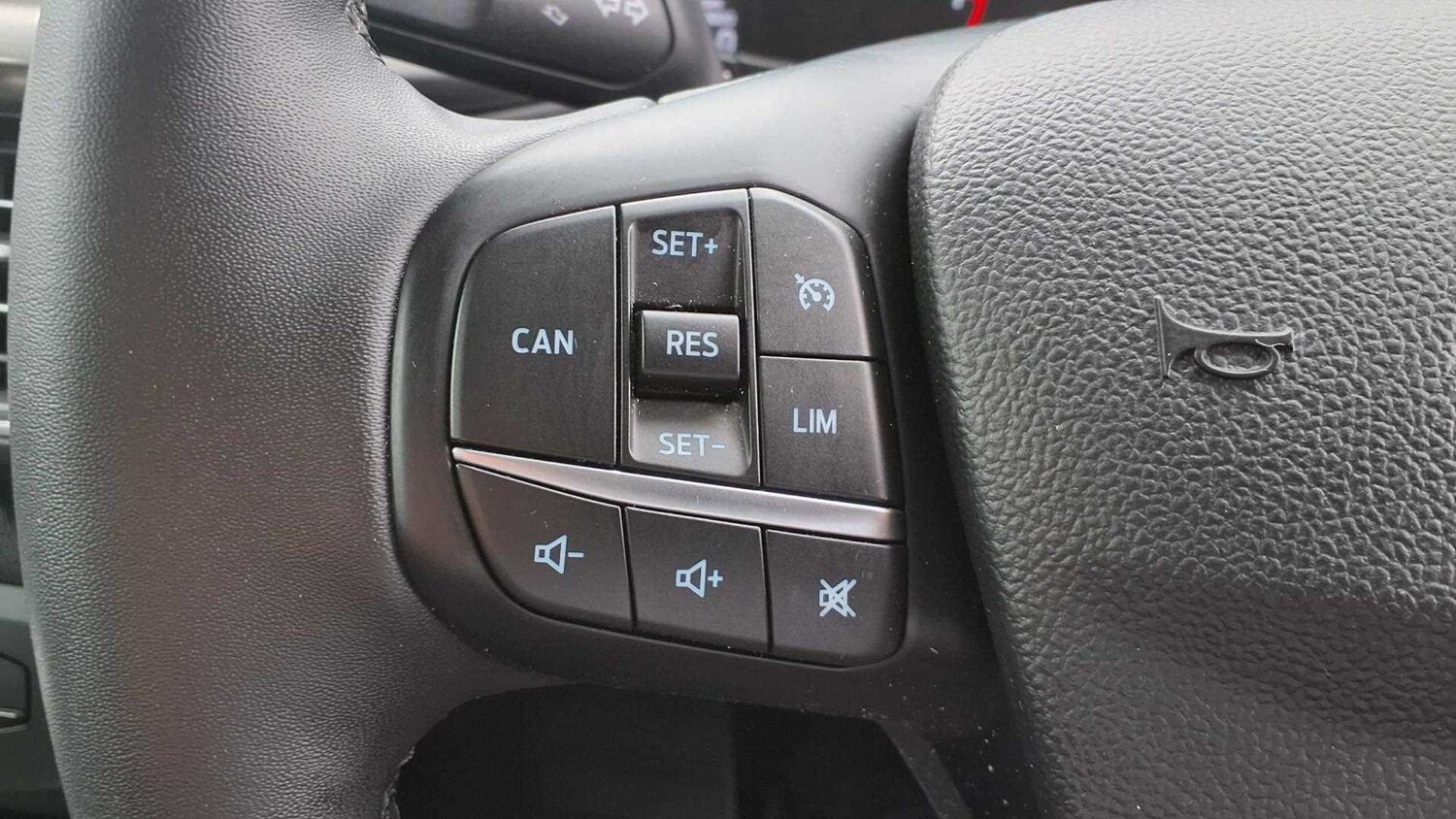 Used Ford Focus 2024 for sale - 77472523: Photo 28