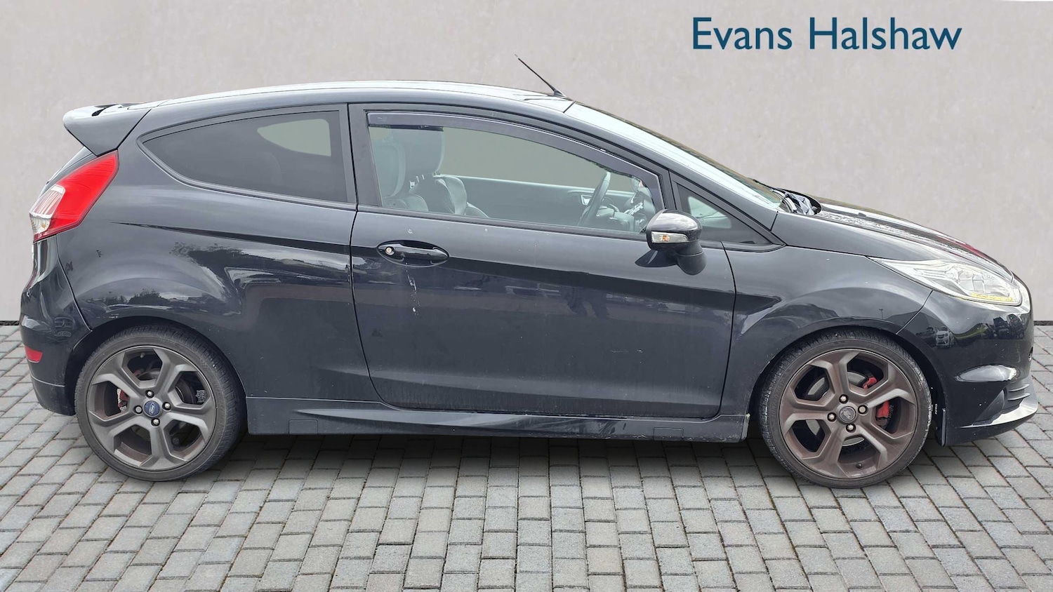 Used Ford Fiesta for sale - 76339649: Photo 2