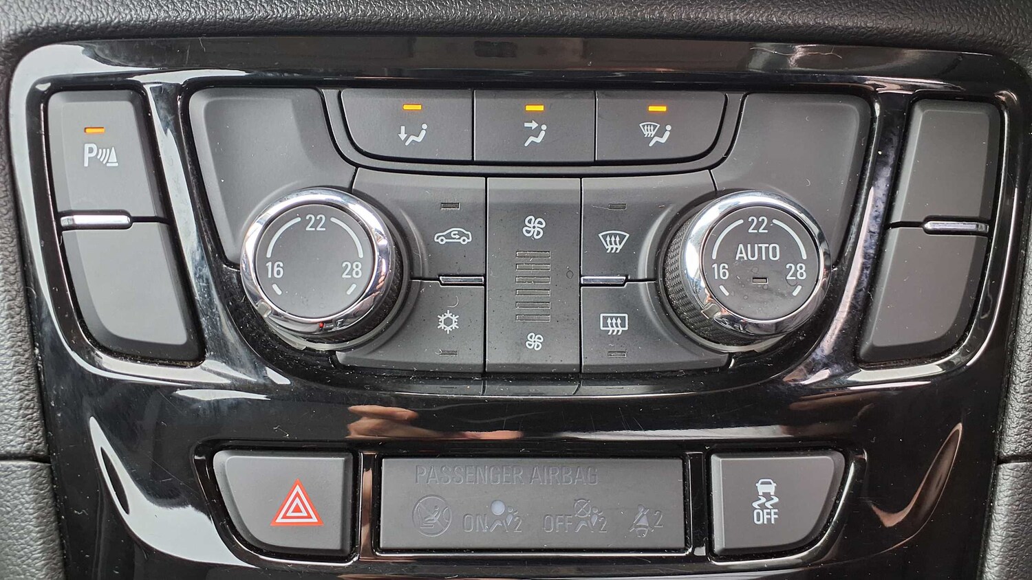 Used Vauxhall Mokka X 2017 for sale - 75968091: Photo 23