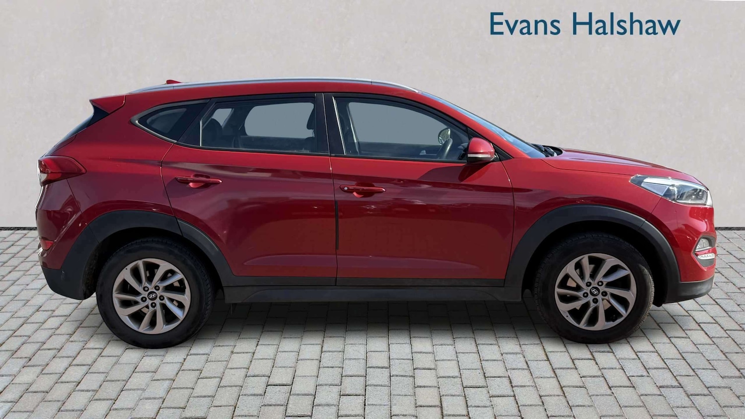 Used Hyundai TUCSON 2017 for sale - 78161174: Photo 3