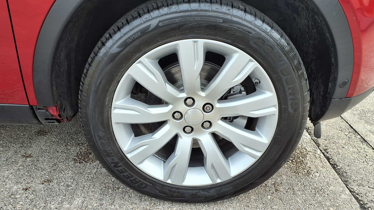 Used Land Rover Discovery Sport 2015 for sale - 77913609: Photo 8