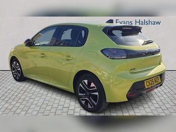 Used Peugeot 208 2025 for sale - 78351845: Photo