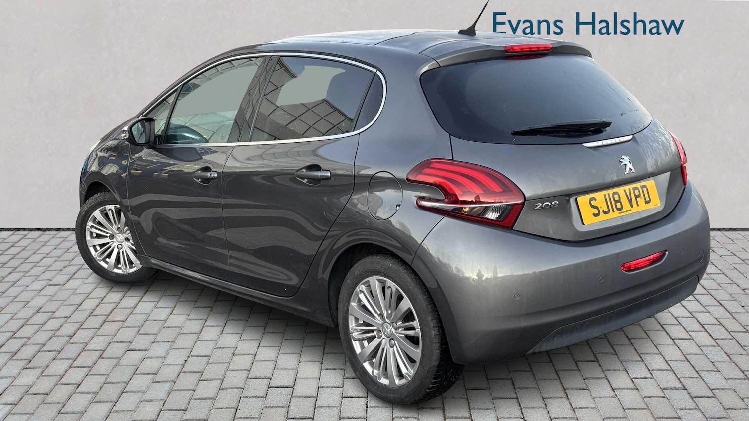 Used Peugeot 208 2018 for sale - 76967771: Photo 2
