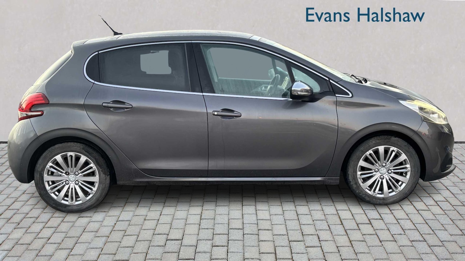 Used Peugeot 208 2018 for sale - 76967771: Photo 4