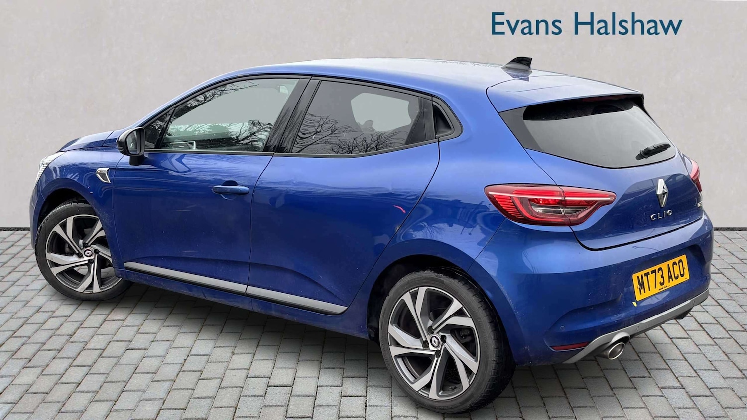 Used Renault Clio 2023 for sale - 77787073: Photo 2