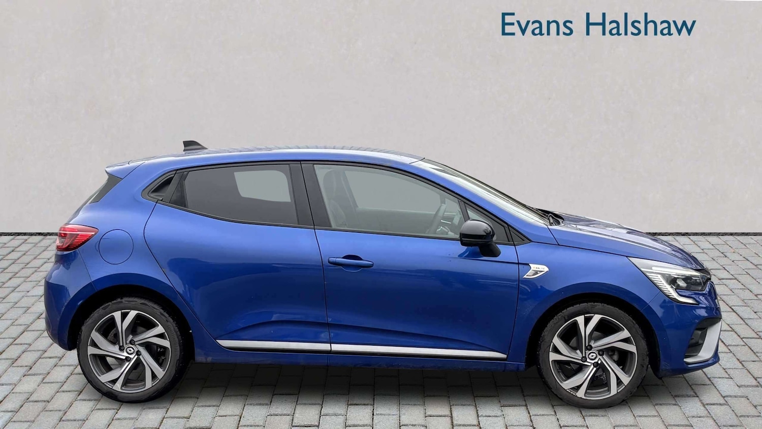 Used Renault Clio 2023 for sale - 77787073: Photo 5