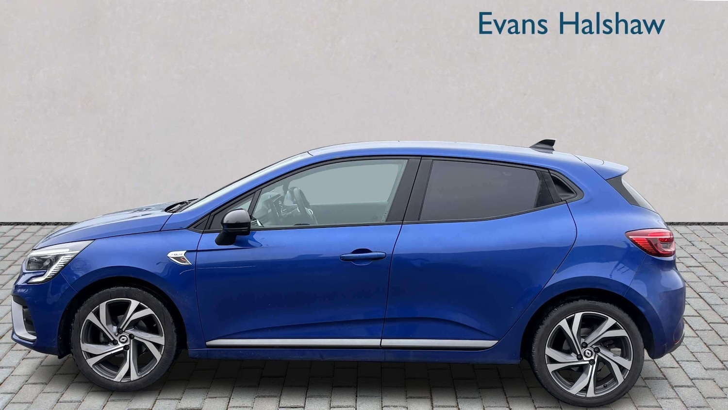 Used Renault Clio 2023 for sale - 77787073: Photo 6