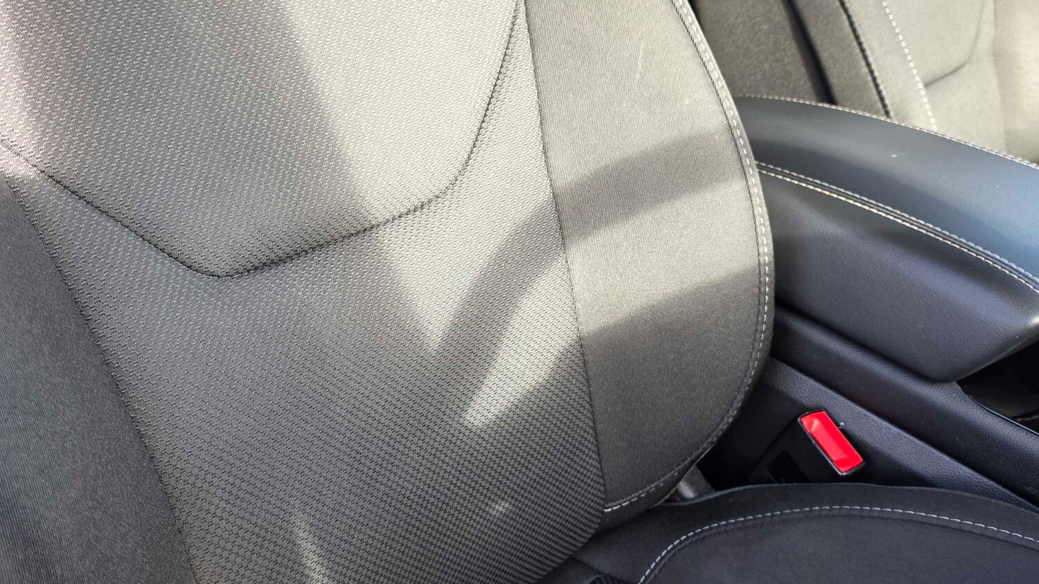 Used Ford S-Max 2022 for sale - 77943379: Photo 17