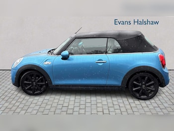 Used MINI Convertible 2018 for sale - 79326374: Photo