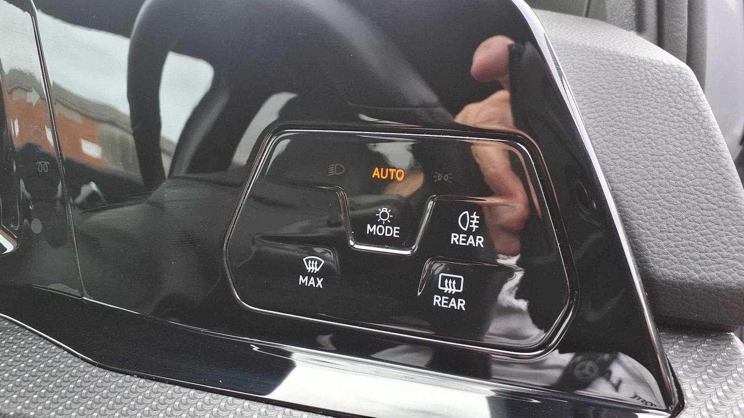 Vehicle 33