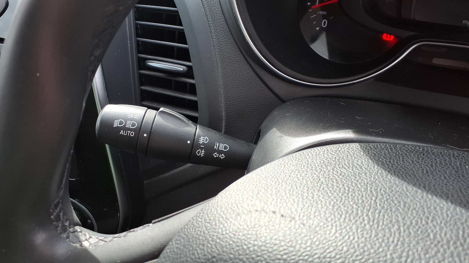 Used Renault Captur 2017 for sale - 76087798: Photo 27