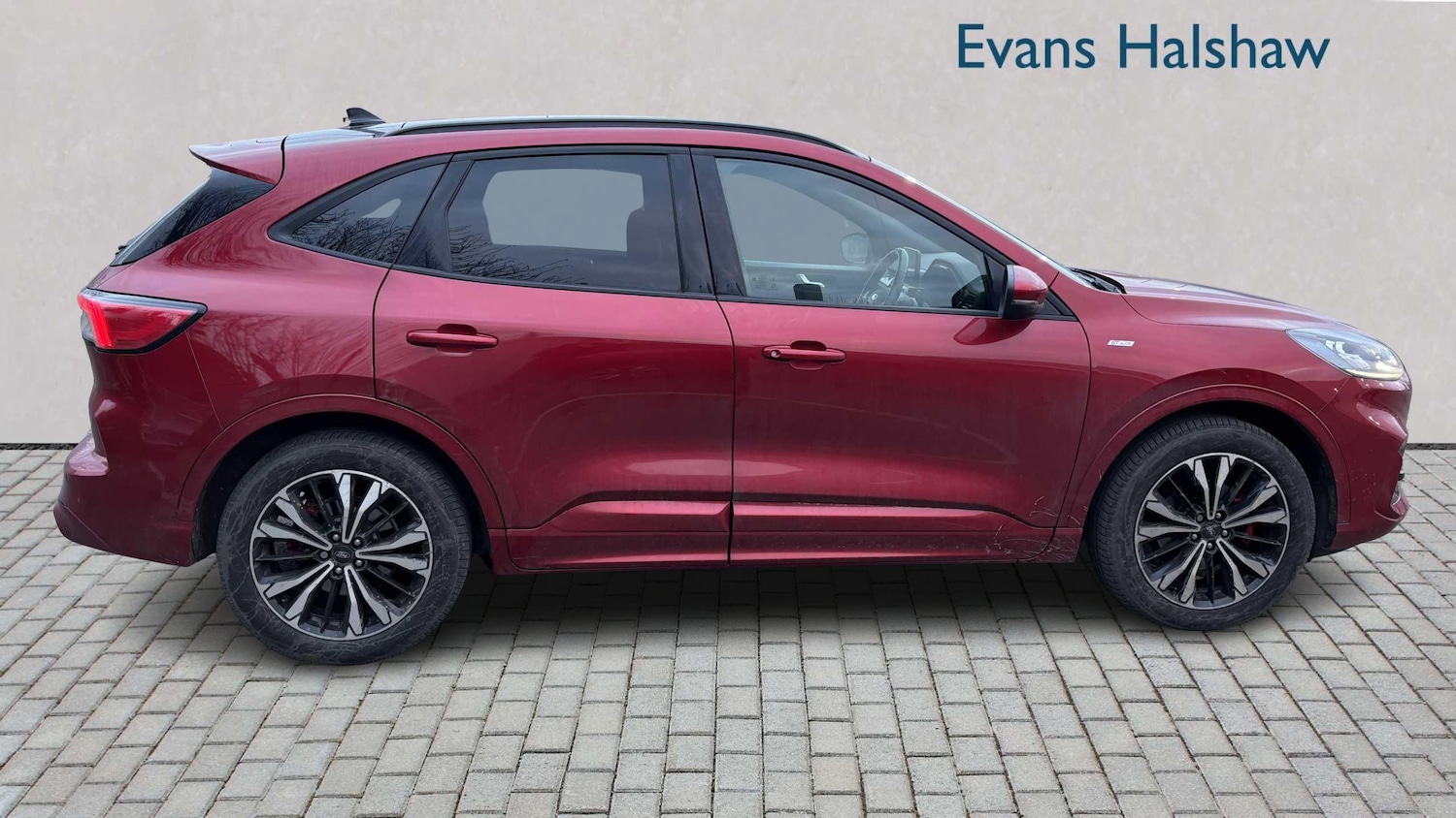 Used Ford Kuga 2022 for sale - 77373661: Photo 4