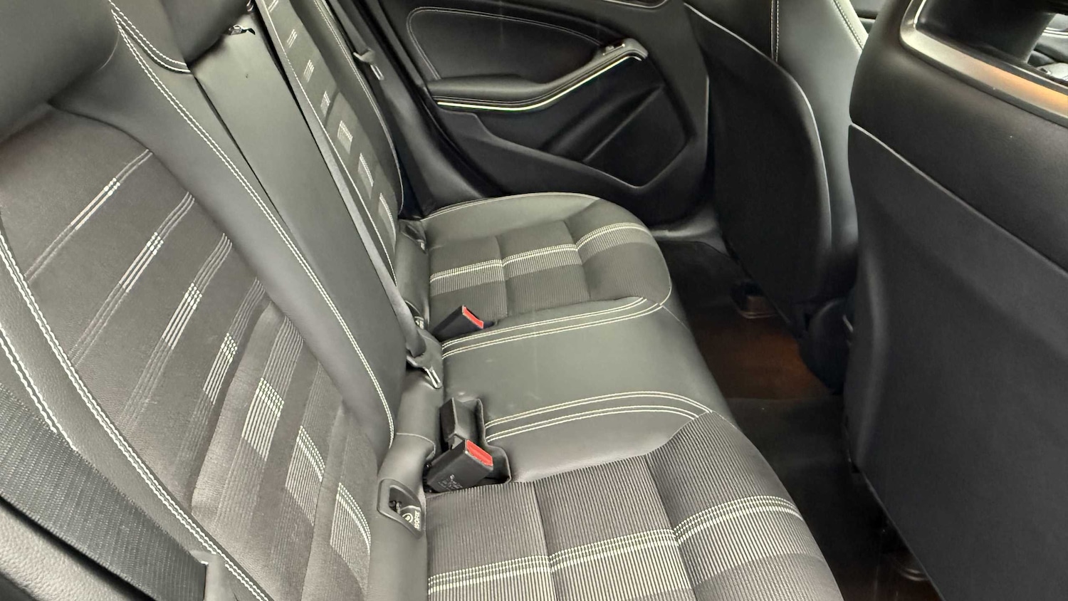 Used Mercedes-Benz GLA 2018 for sale - 76442504: Photo 10