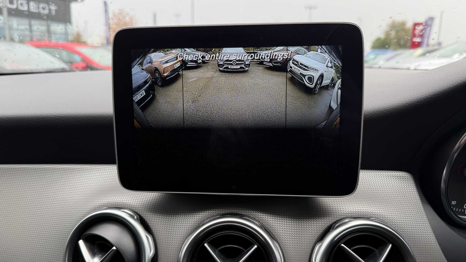 Used Mercedes-Benz GLA 2018 for sale - 76442504: Photo 16