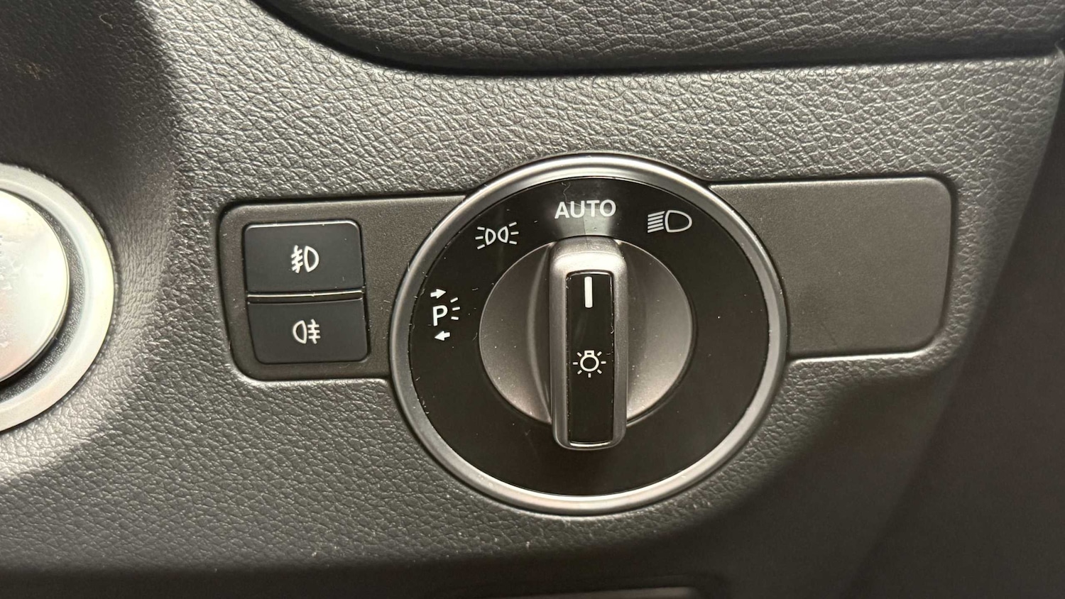 Used Mercedes-Benz GLA 2018 for sale - 76442504: Photo 24