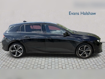 Used Vauxhall Astra 2024 for sale - 78338172: Photo