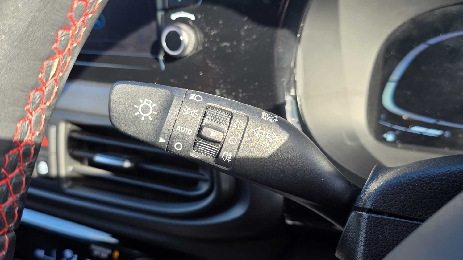 Used Hyundai i10 2023 for sale - 76319047: Photo 20