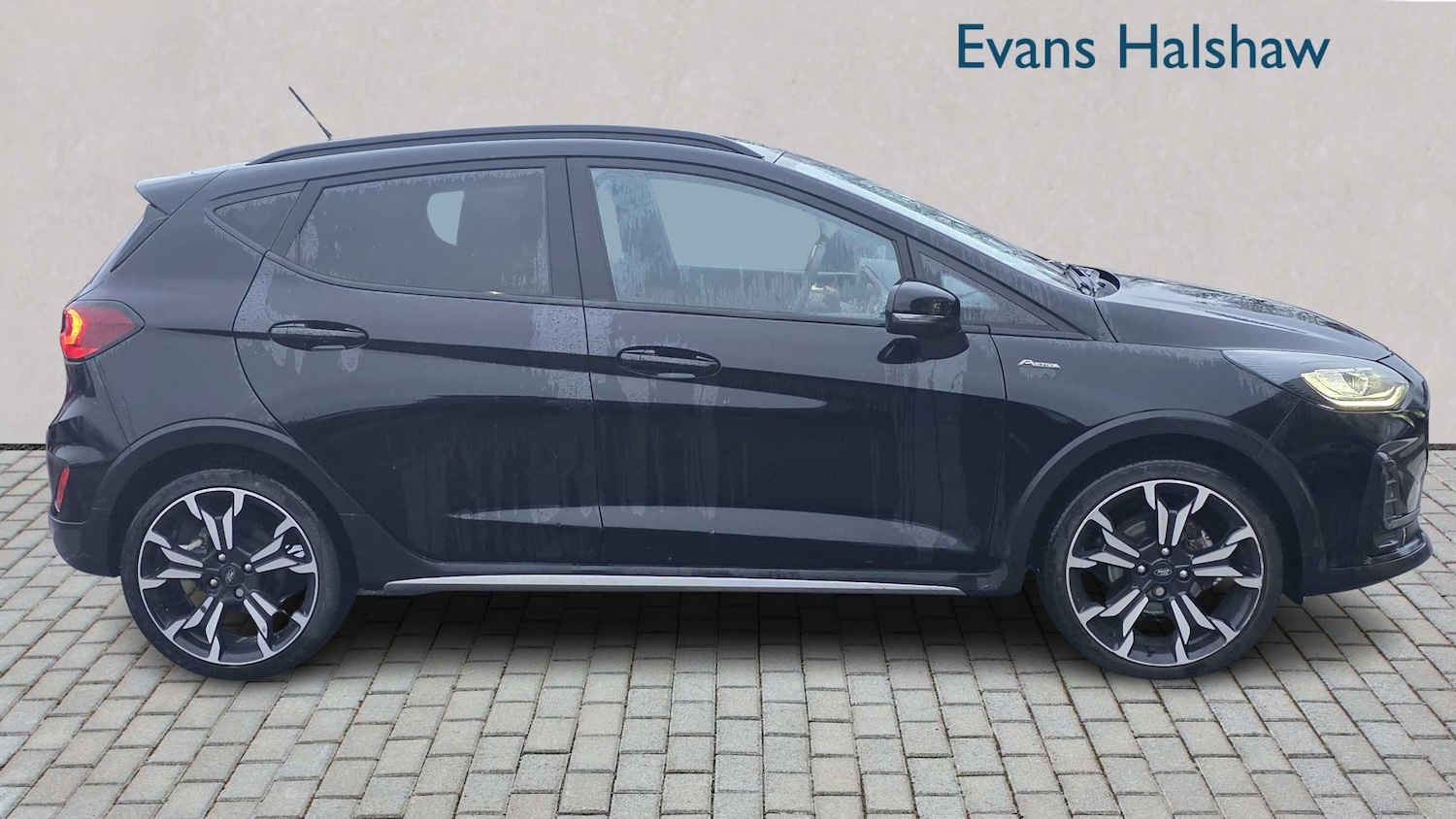 Used Ford Fiesta 2023 for sale - 76955195: Photo 2