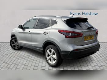 Used Nissan Qashqai 2017 for sale - 79784904: Photo