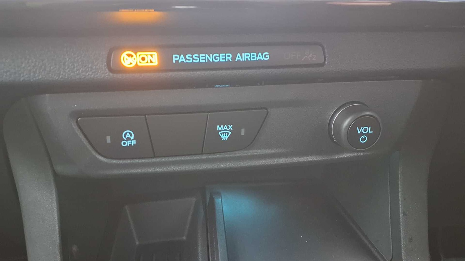 Used Ford Puma 2024 for sale - 76435659: Photo 24