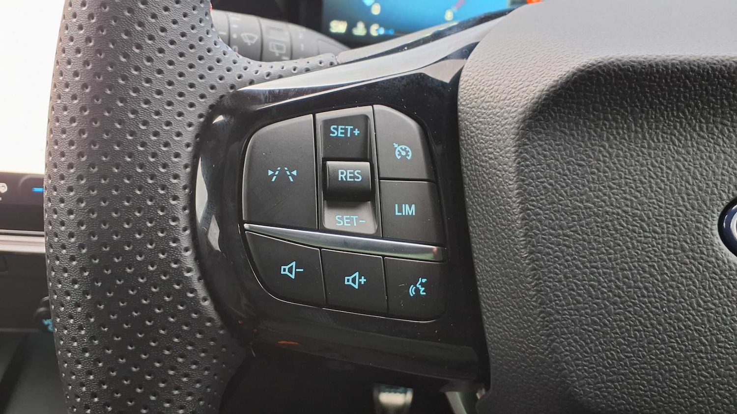 Used Ford Puma 2024 for sale - 76435659: Photo 28