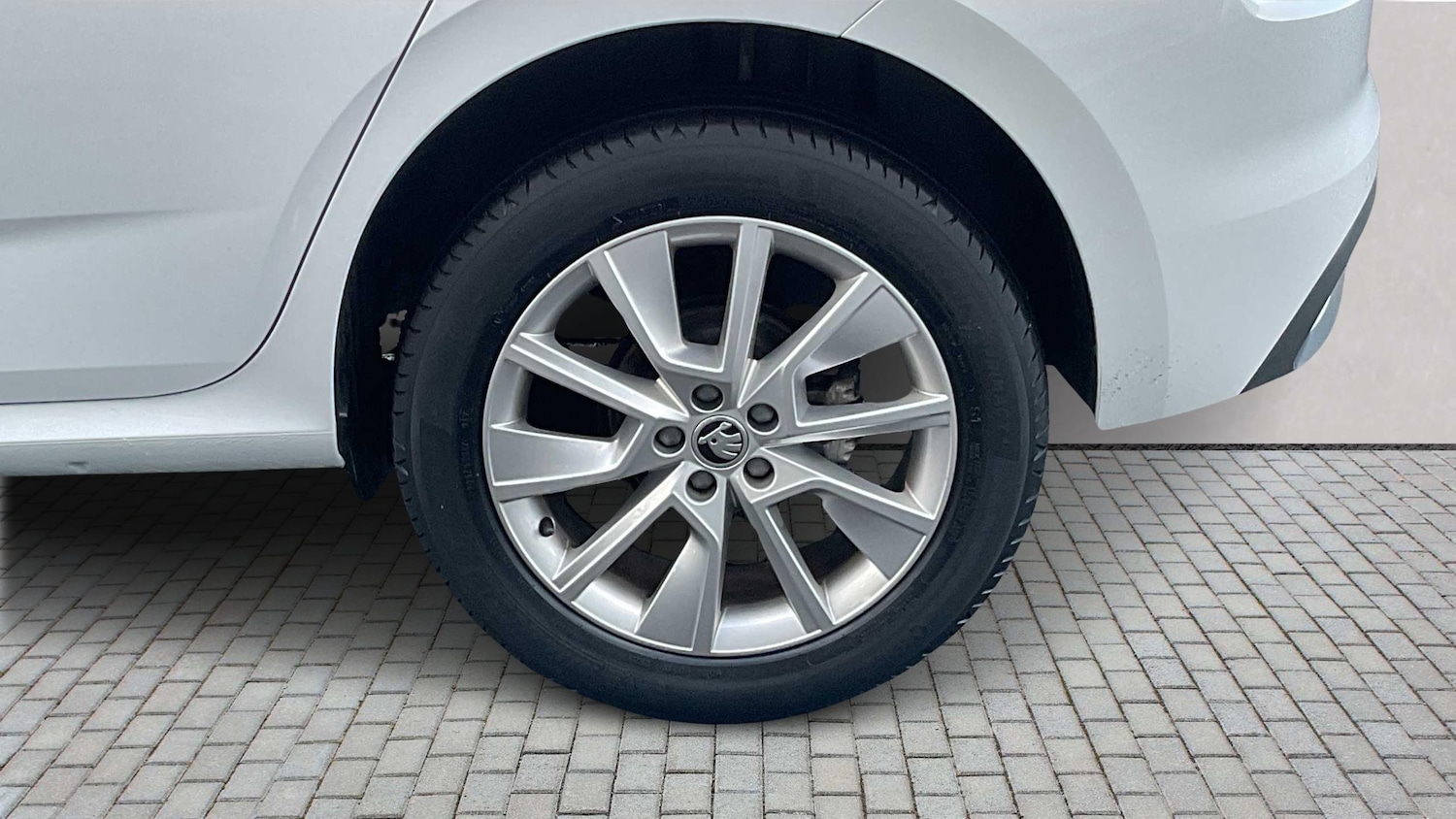 Used Skoda Kamiq 2022 for sale - 77076600: Photo 4