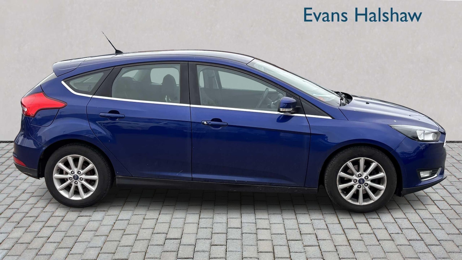 Used Ford Focus 2017 for sale - 77458706: Photo 4