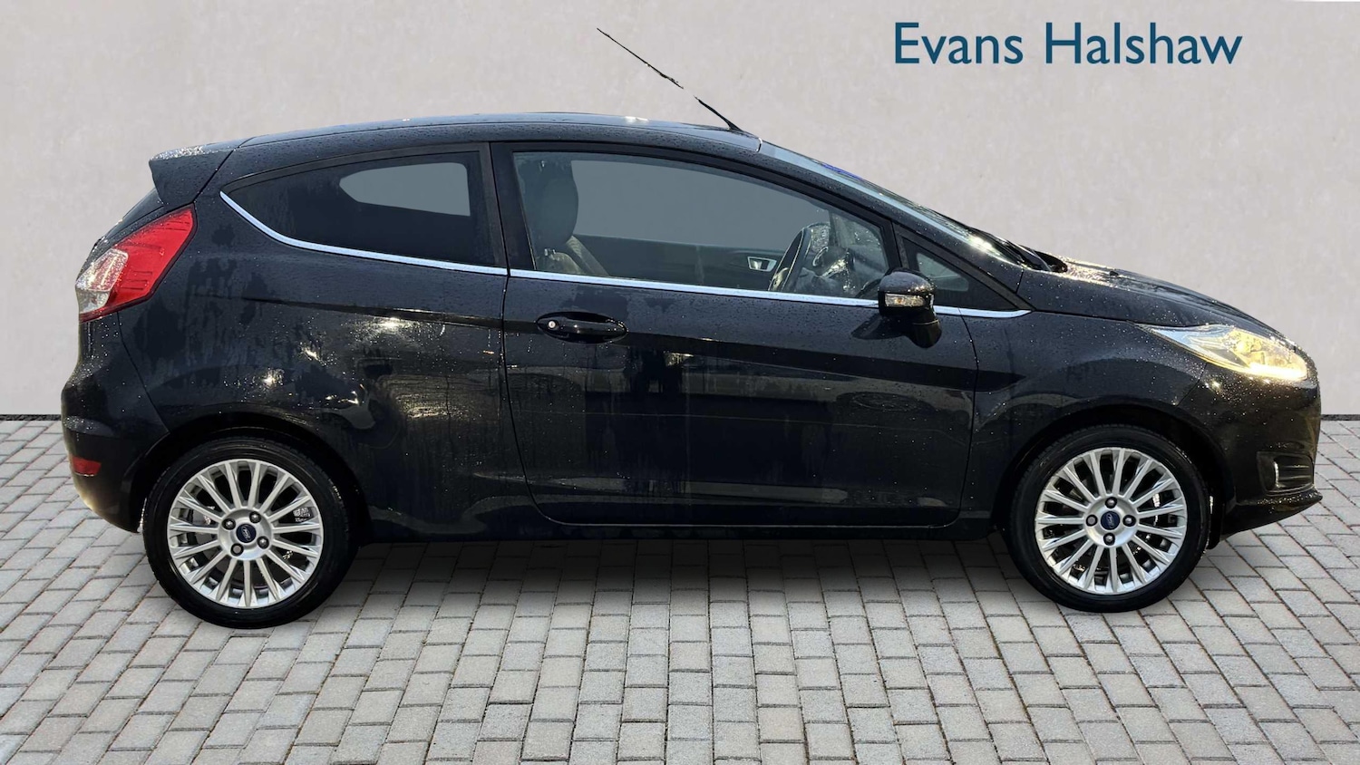 Used Ford Fiesta 2016 for sale - 77244989: Photo 3