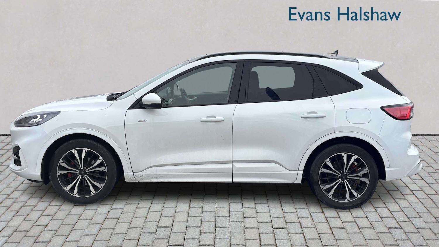 Used Ford Kuga 2023 for sale - 77726903: Photo 4