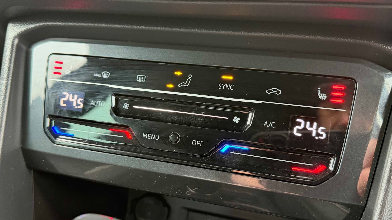 Used Volkswagen Tiguan 2021 for sale - 77232991: Photo 17