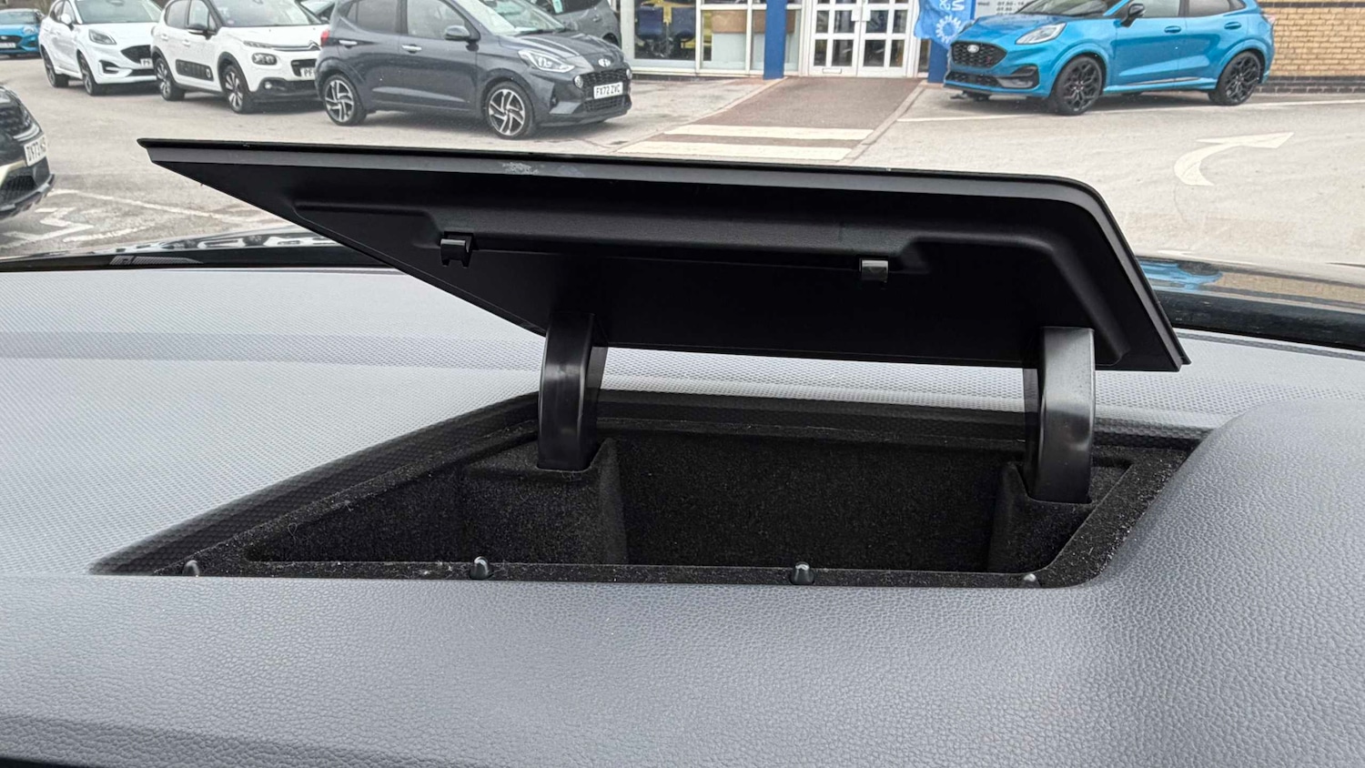 Used Volkswagen Tiguan 2021 for sale - 77232991: Photo 25