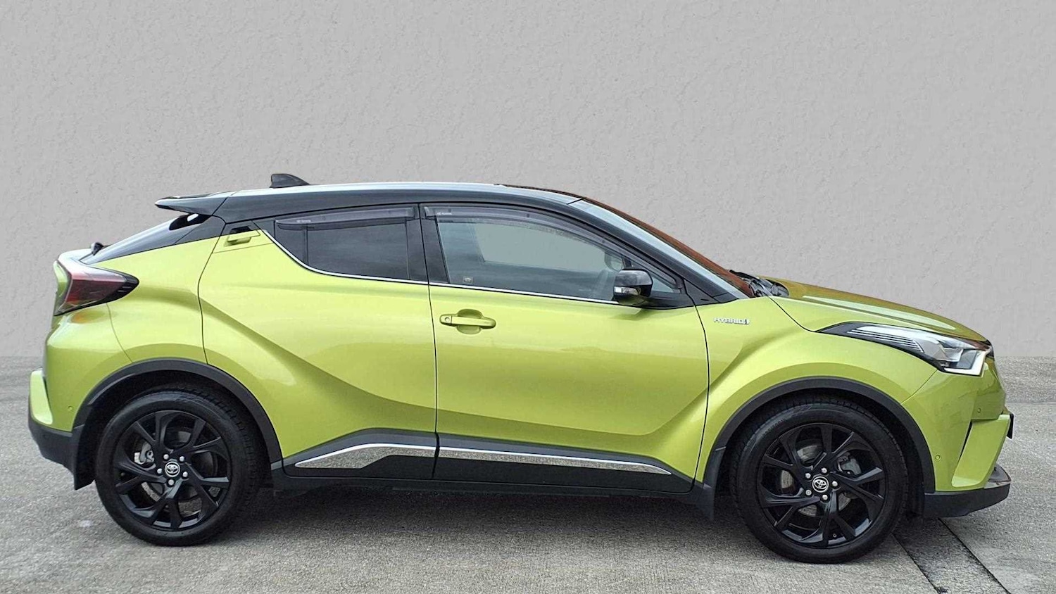 Used Toyota C-HR 2019 for sale - 76298300: Photo 7