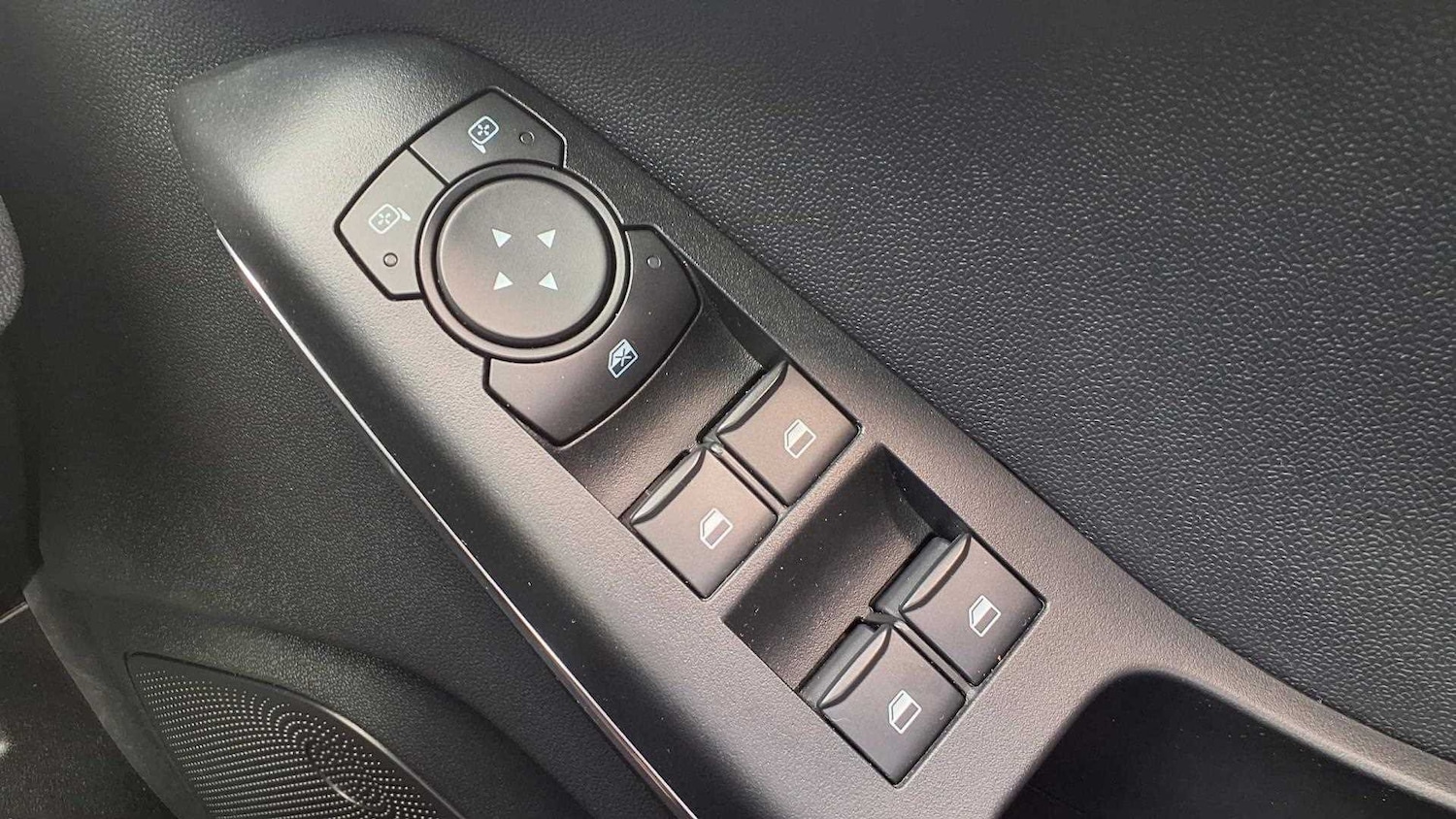 Vehicle 33