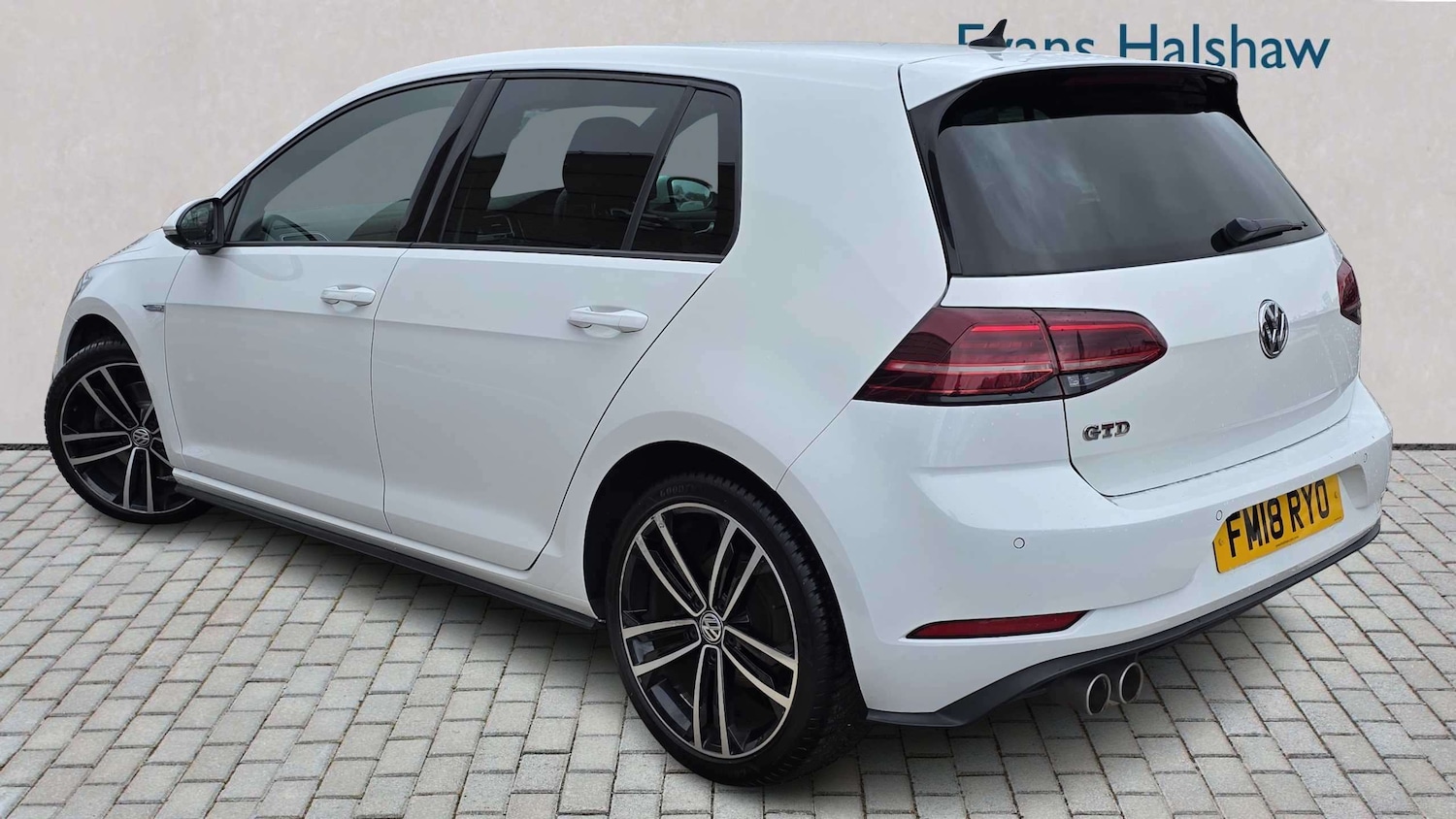Used Volkswagen Golf 2018 for sale - 78149157: Photo 2