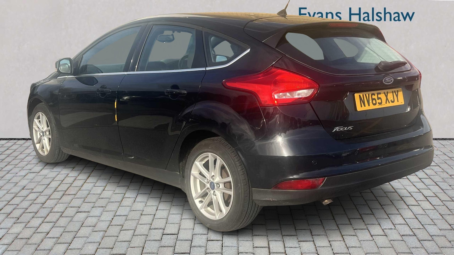 Used Ford Focus 2016 for sale - 76390604: Photo 2