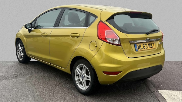 Used Ford Fiesta 2013 for sale - 76141567: Photo 2