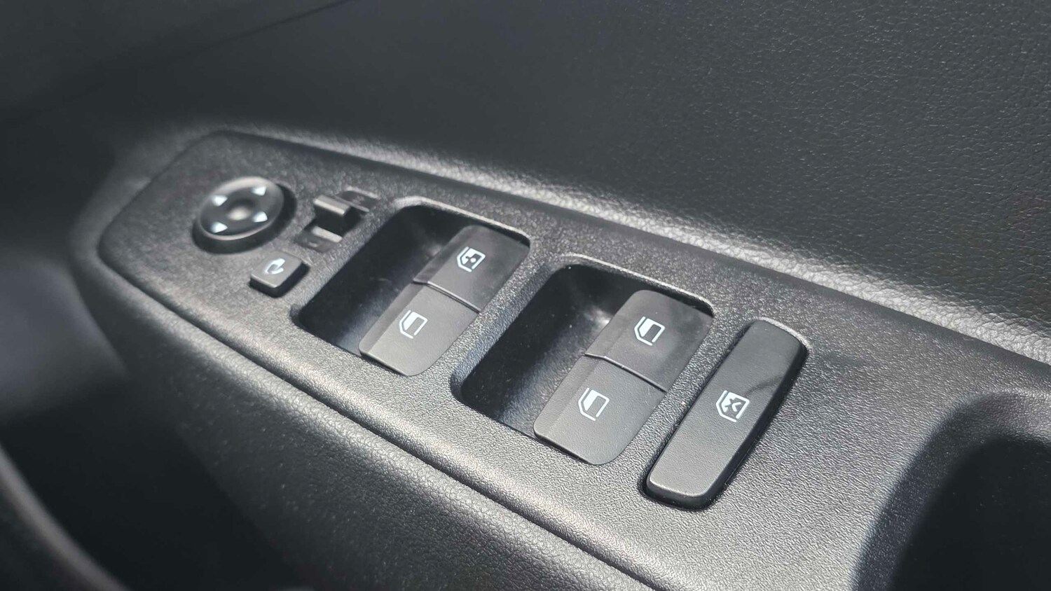 Used Hyundai i10 2023 for sale - 77164434: Photo 15