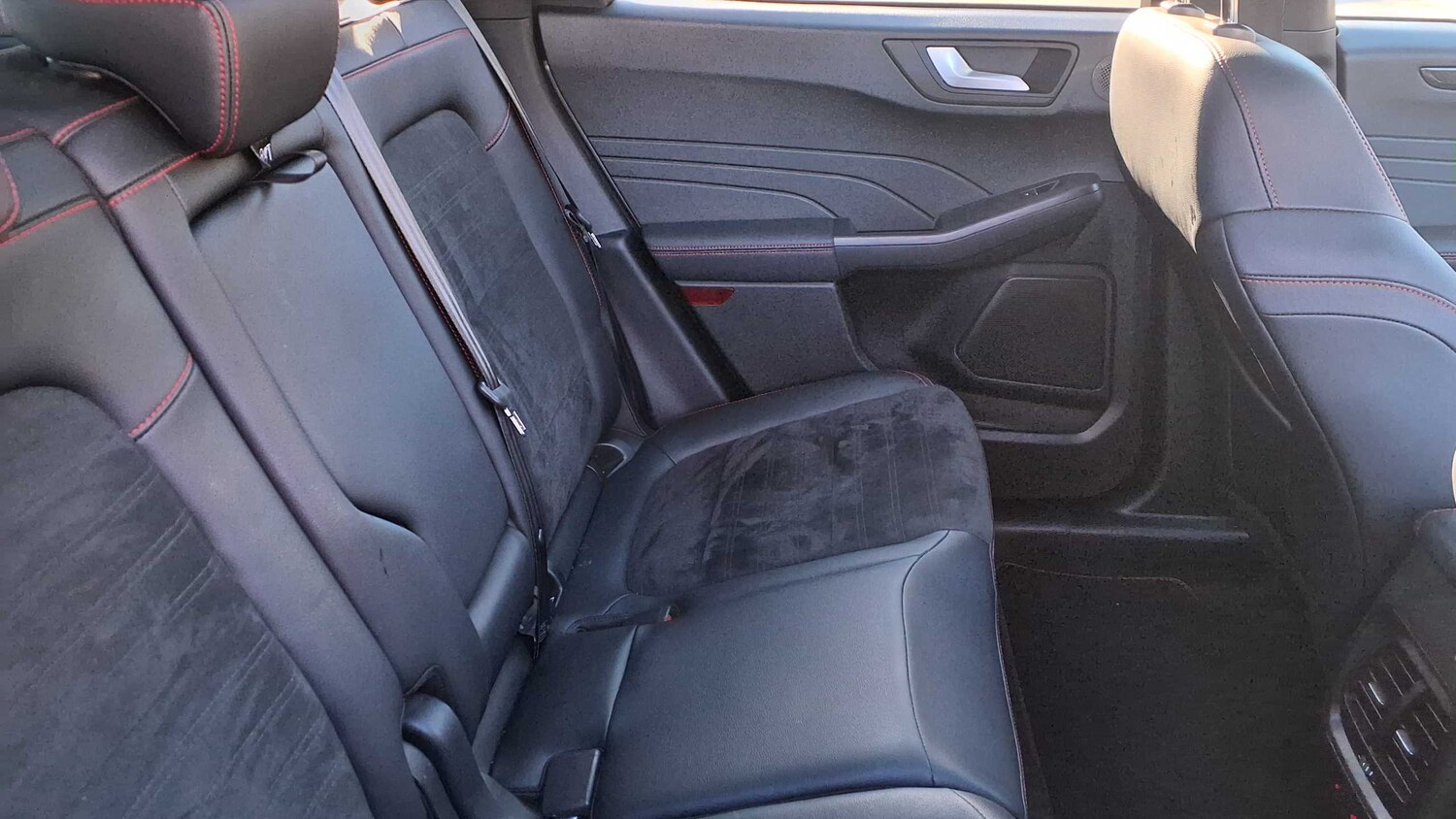 Used Ford Kuga 2023 for sale - 75968103: Photo 18