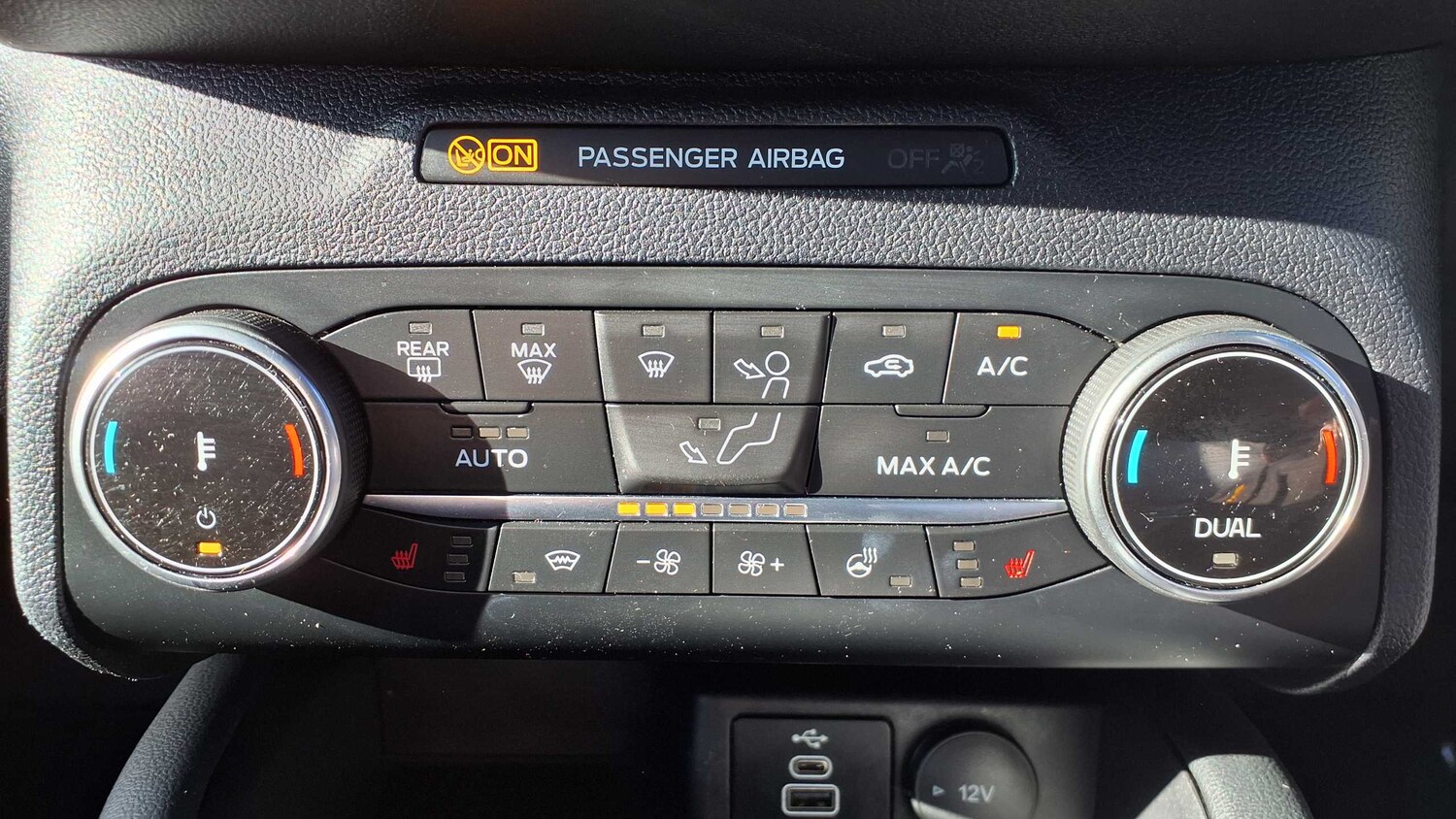 Used Ford Kuga 2023 for sale - 75968103: Photo 26