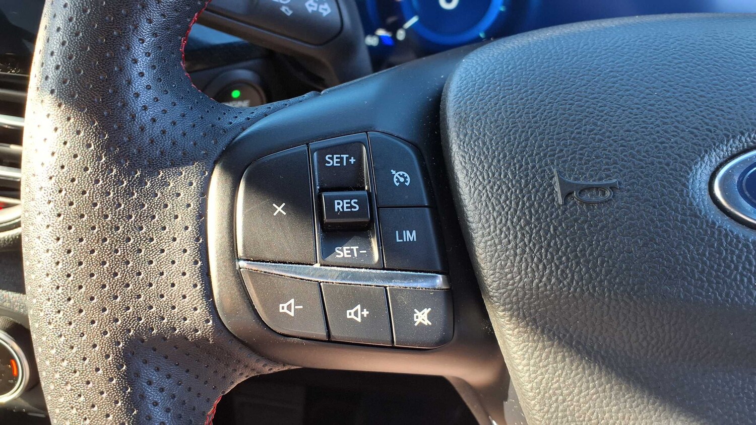 Used Ford Kuga 2023 for sale - 75968103: Photo 32