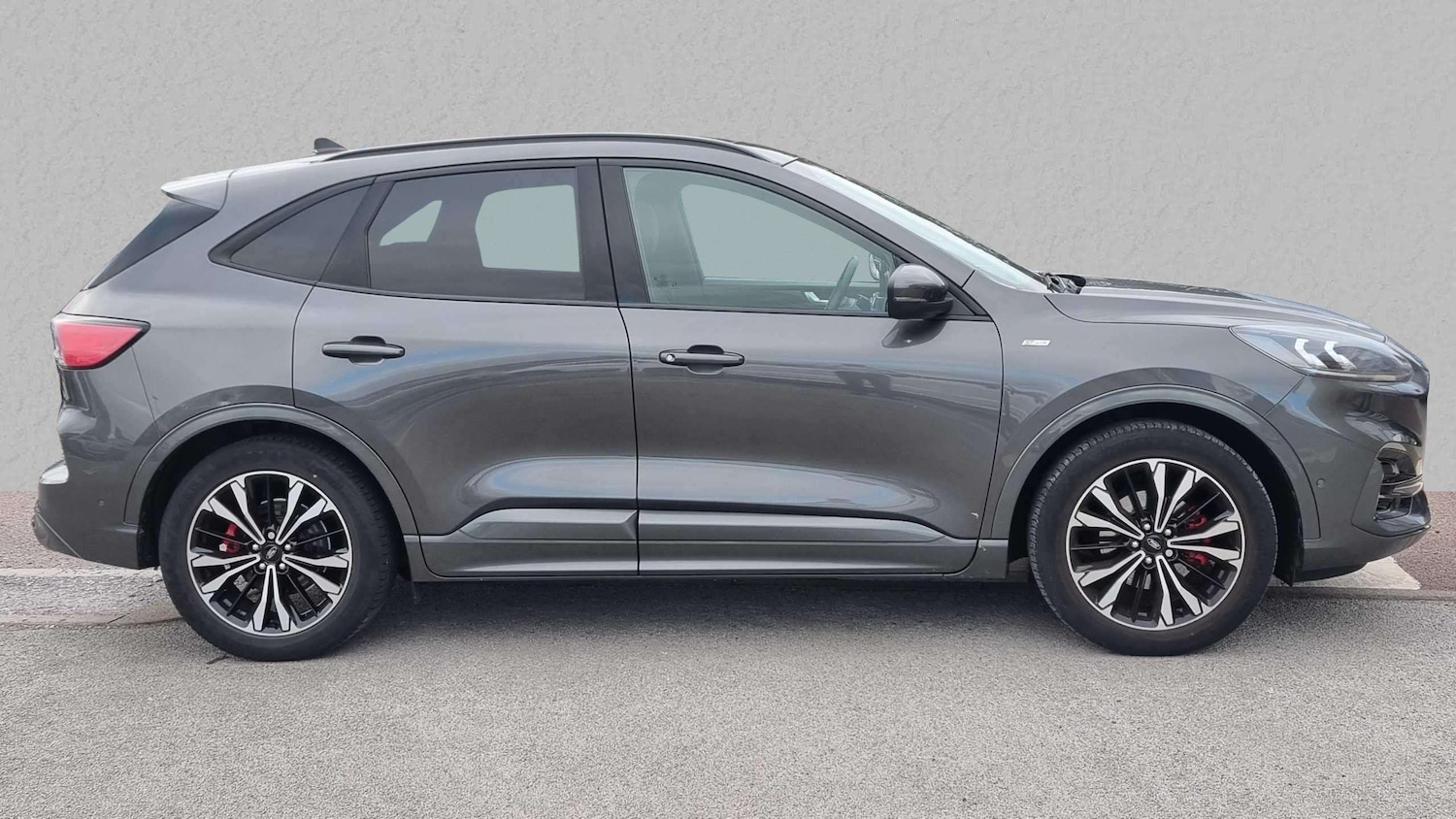Used Ford Kuga 2020 for sale - 76125968: Photo 2