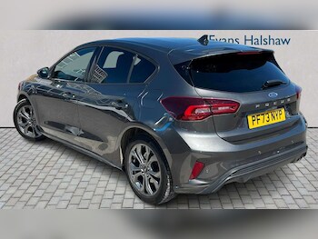 Used Ford Focus 2023 for sale - 78551865: Photo