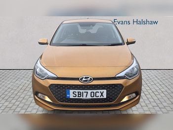 Used Hyundai i20 2017 for sale - 77485458: Photo