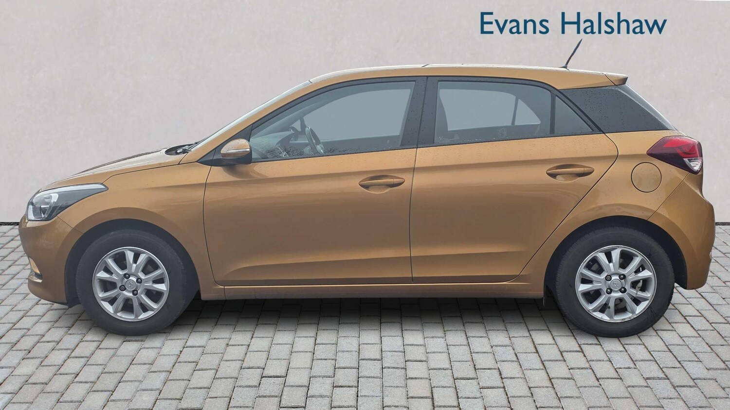 Used Hyundai i20 2017 for sale - 77485458: Photo 6