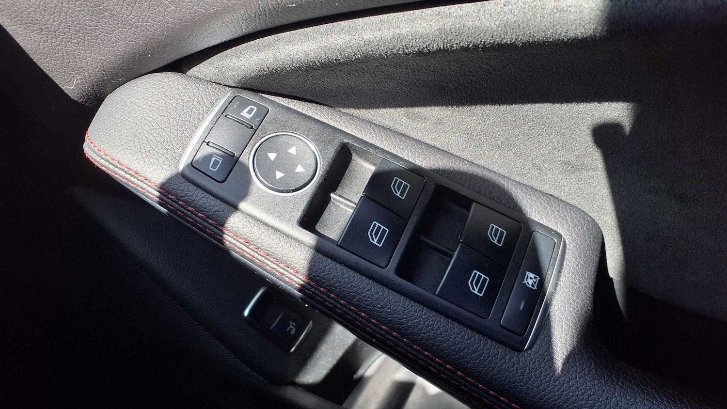 Used Mercedes-Benz GLA 2017 for sale - 76390668: Photo 31