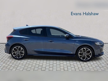 Used Ford Focus 2024 for sale - 78937510: Photo