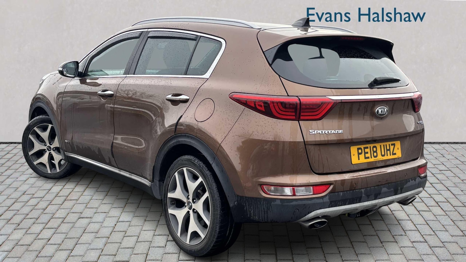 Used Kia Sportage 2018 for sale - 76978806: Photo 2